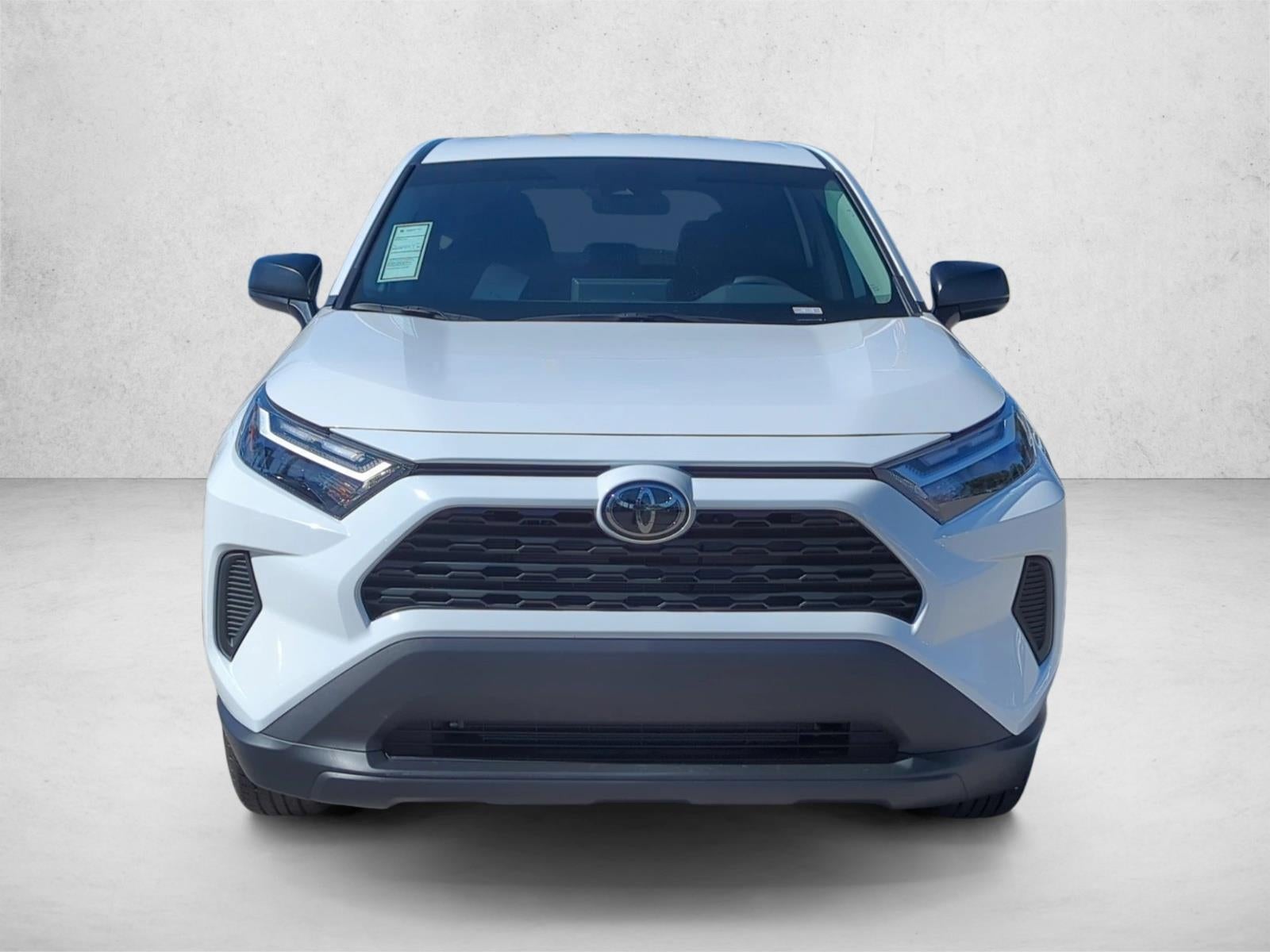 2025 Toyota RAV4 LE FWD (GS)