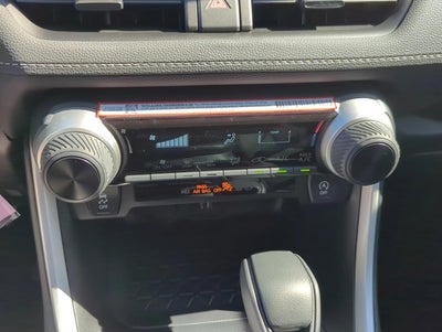 2025 Toyota RAV4 LE FWD (GS)