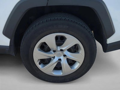 2022 Toyota RAV4 LE FWD (GS)