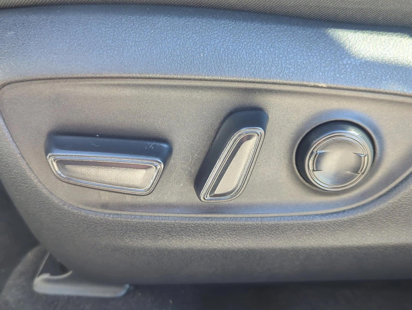 2023 Toyota RAV4 XLE AWD (Natl)