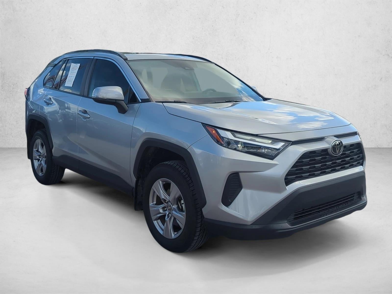 2025 Toyota RAV4 XLE FWD (Natl)