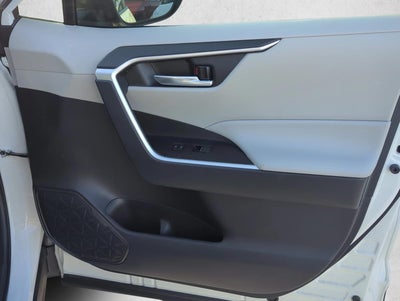 2024 Toyota RAV4 XLE FWD (Natl)