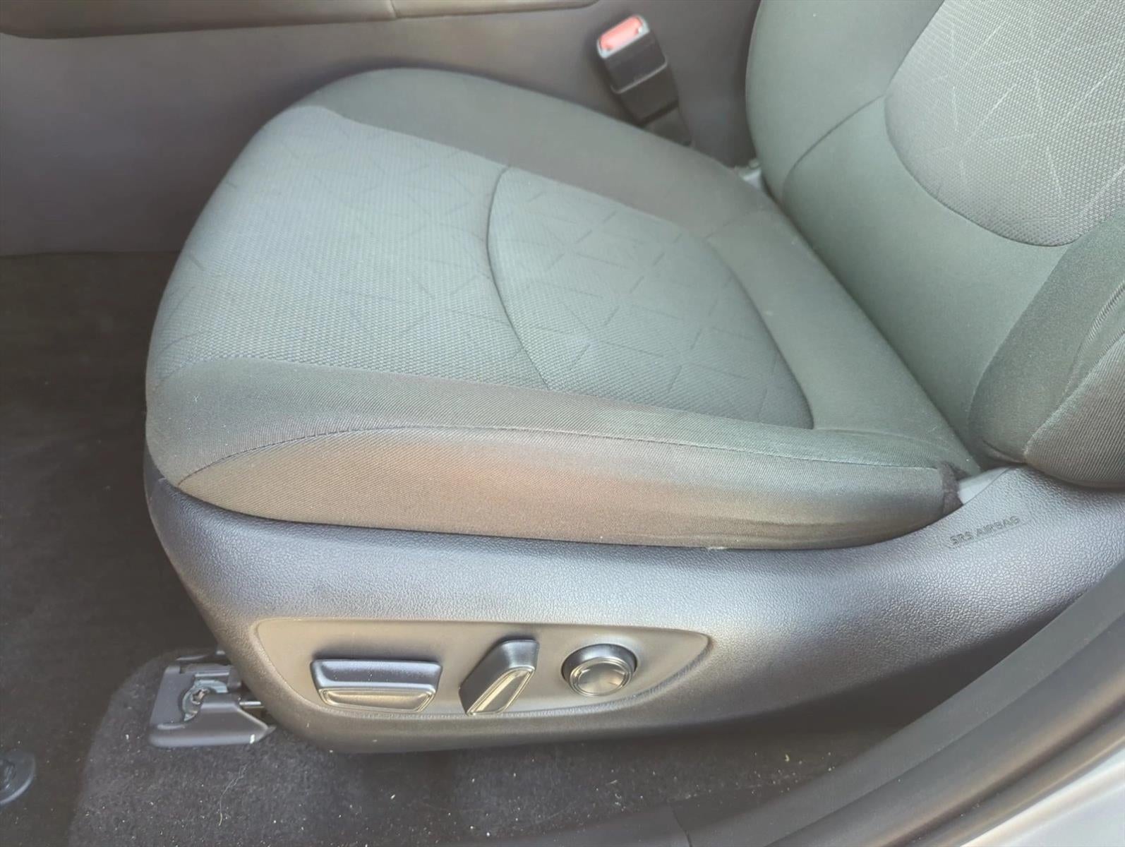 2024 Toyota RAV4 XLE FWD (Natl)