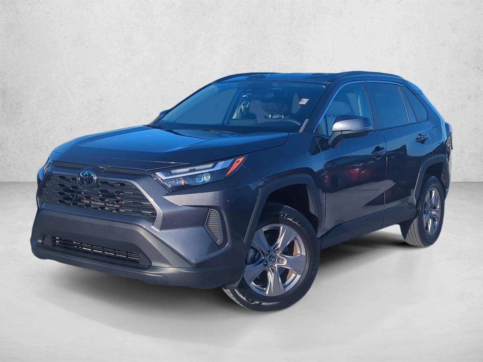 2022 Toyota RAV4 XLE FWD (GS)
