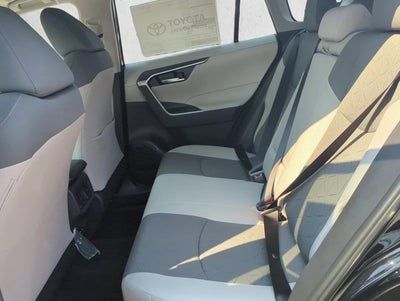 2025 Toyota RAV4 XLE FWD (GS)