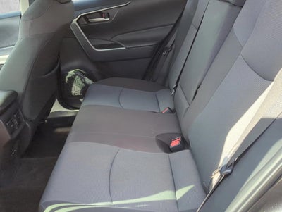 2025 Toyota RAV4 XLE FWD (Natl)