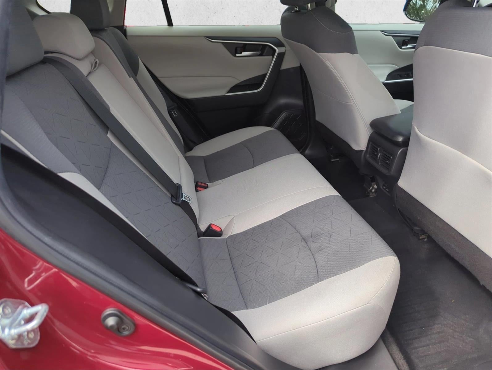 2023 Toyota RAV4 XLE FWD (GS)