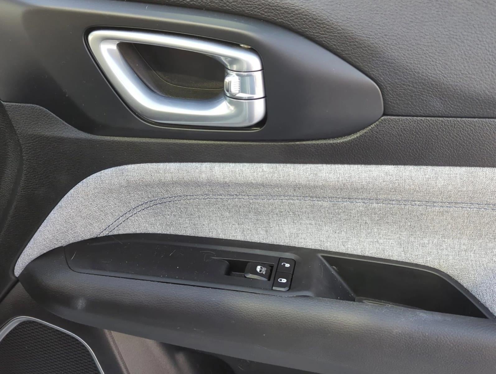 2022 Jeep Compass Latitude FWD