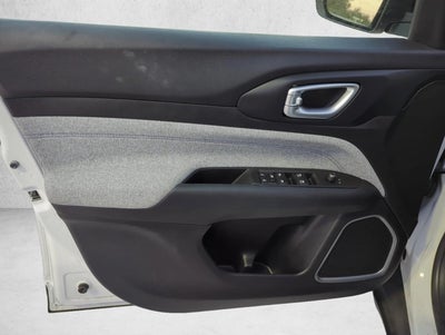 2022 Jeep Compass Latitude FWD