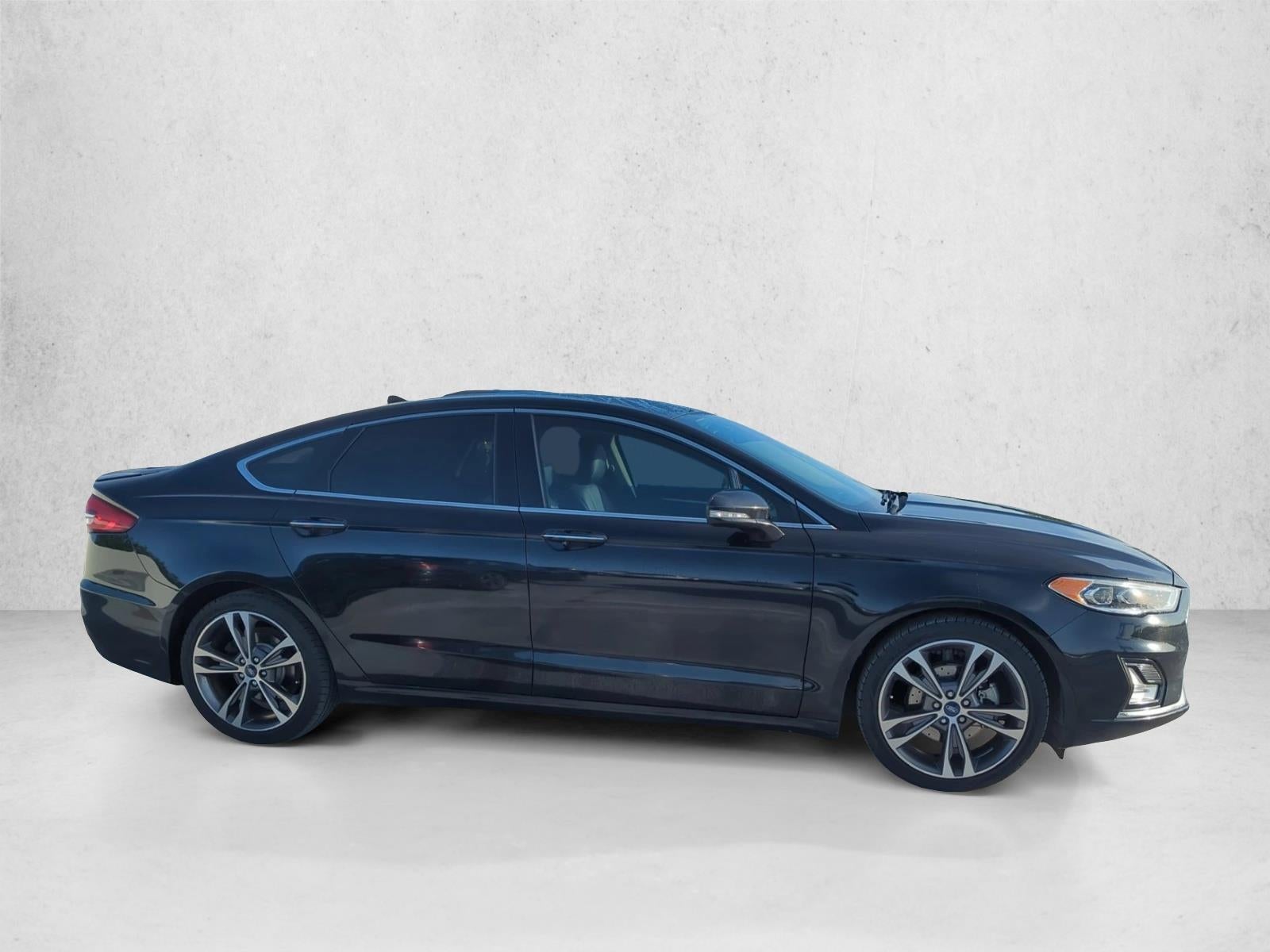 2019 Ford Fusion Titanium FWD