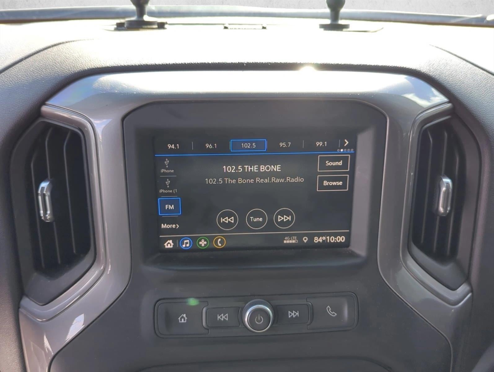 2020 Chevrolet Silverado 1500 Crew Cab Short Box 2-Wheel Drive Custom