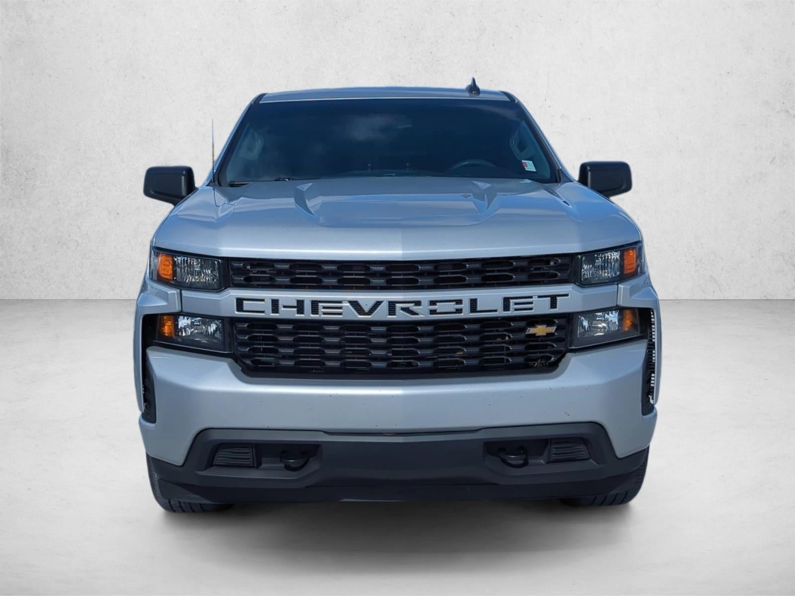 2020 Chevrolet Silverado 1500 Crew Cab Short Box 2-Wheel Drive Custom