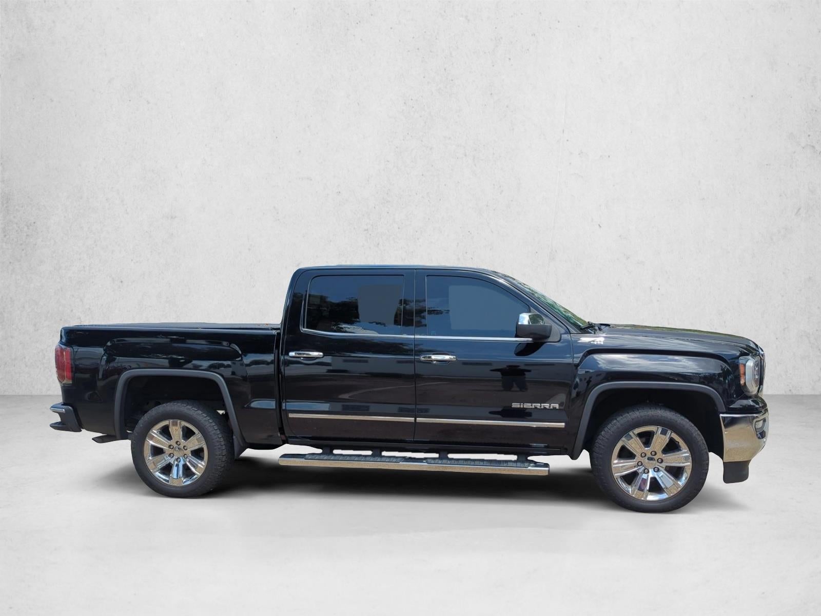2018 GMC Sierra 1500 Crew Cab Short Box 4-Wheel Drive SLT