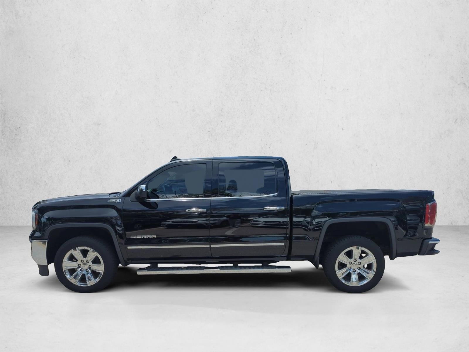 2018 GMC Sierra 1500 Crew Cab Short Box 4-Wheel Drive SLT
