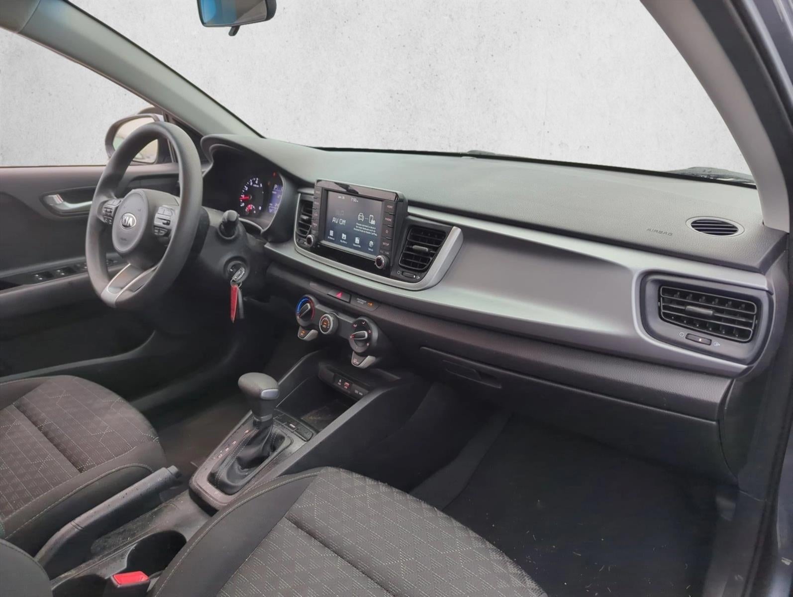 2020 Kia Rio 5-Door S IVT