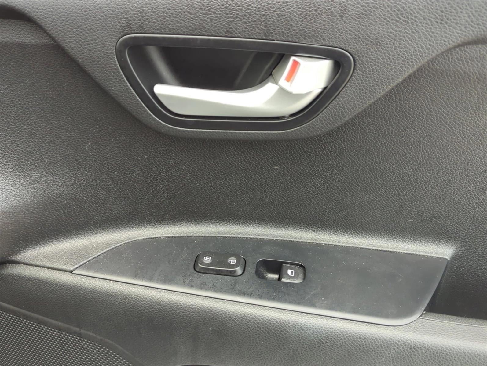 2020 Kia Rio 5-Door S IVT