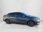 2022 Kia Forte LXS IVT