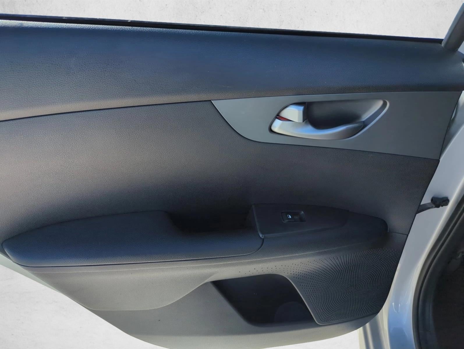 2020 Kia Forte LXS IVT