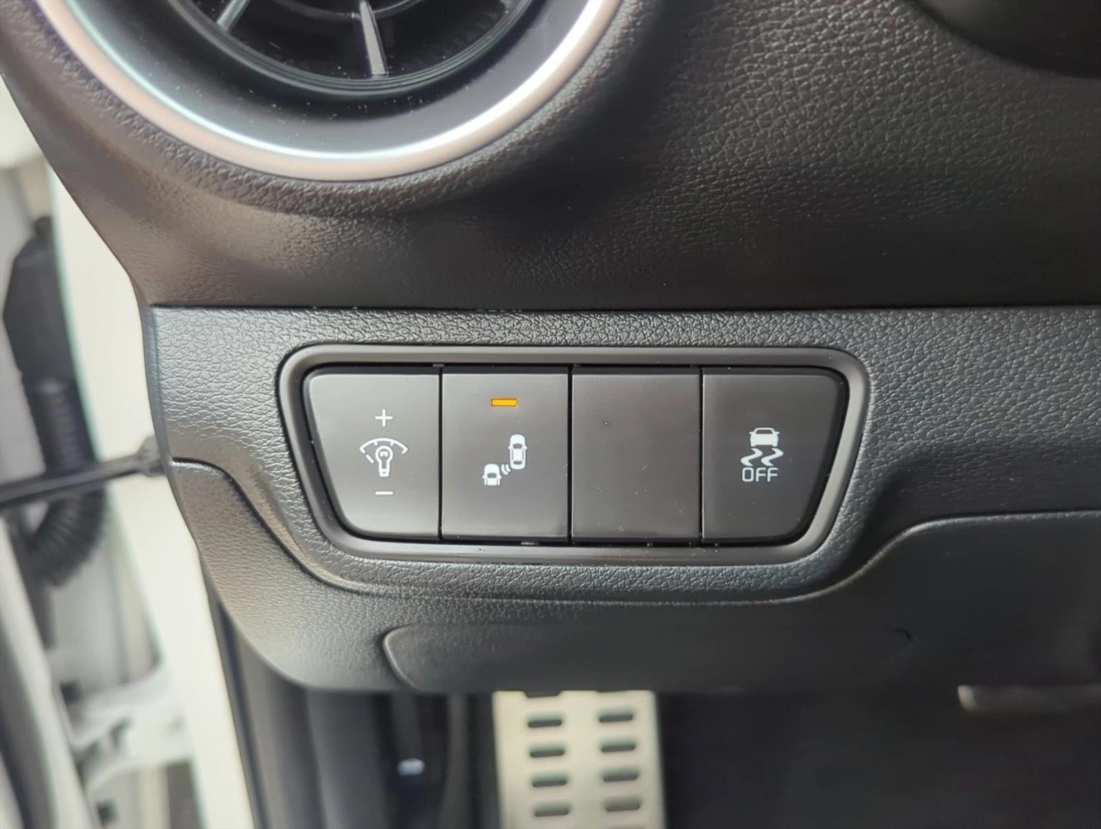 2024 Kia Forte GT-Line IVT