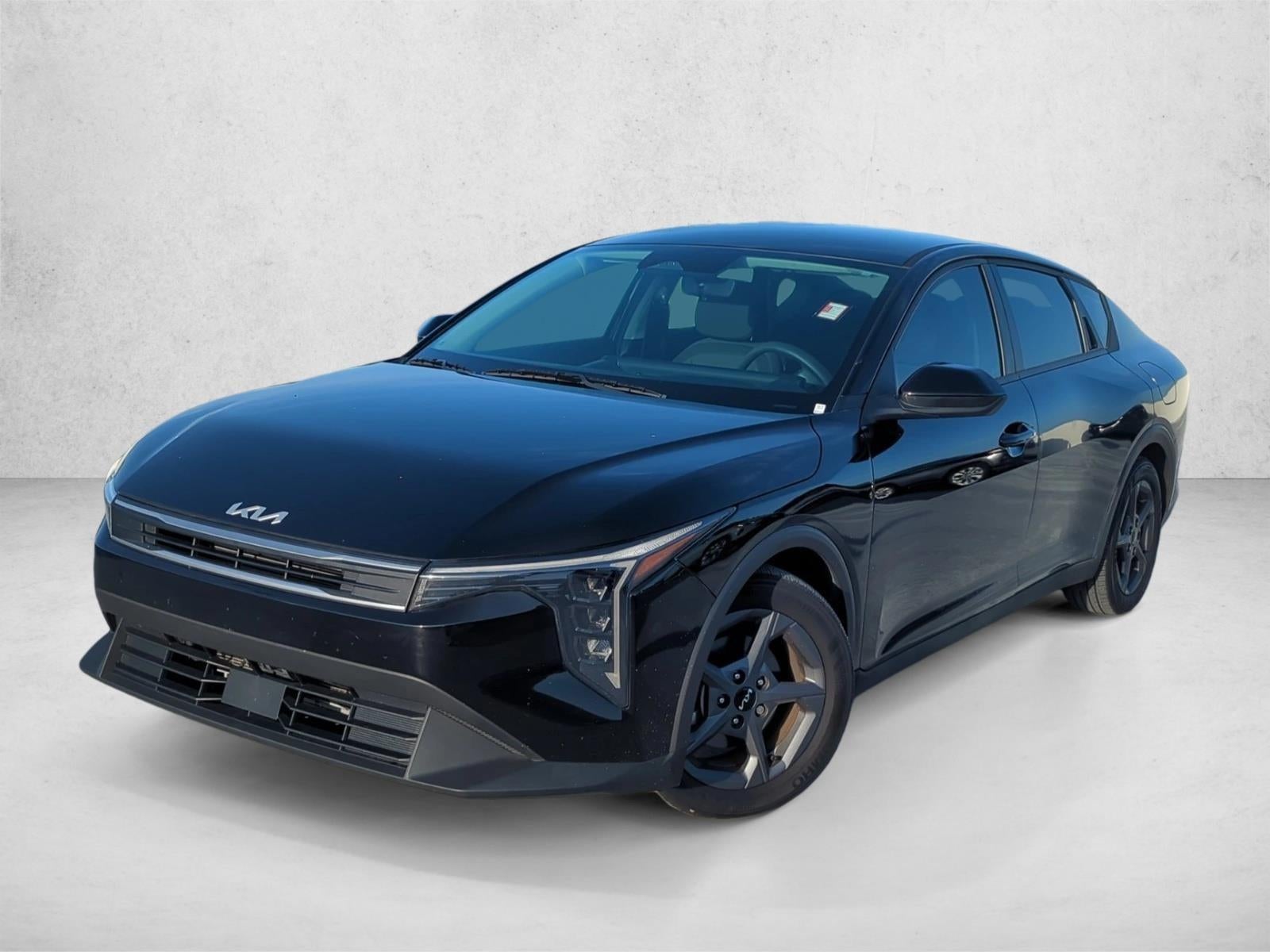 2025 Kia K4 LXS FWD