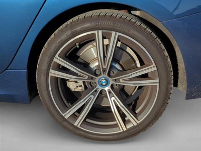 2023 BMW 330e Plug-In Hybrid