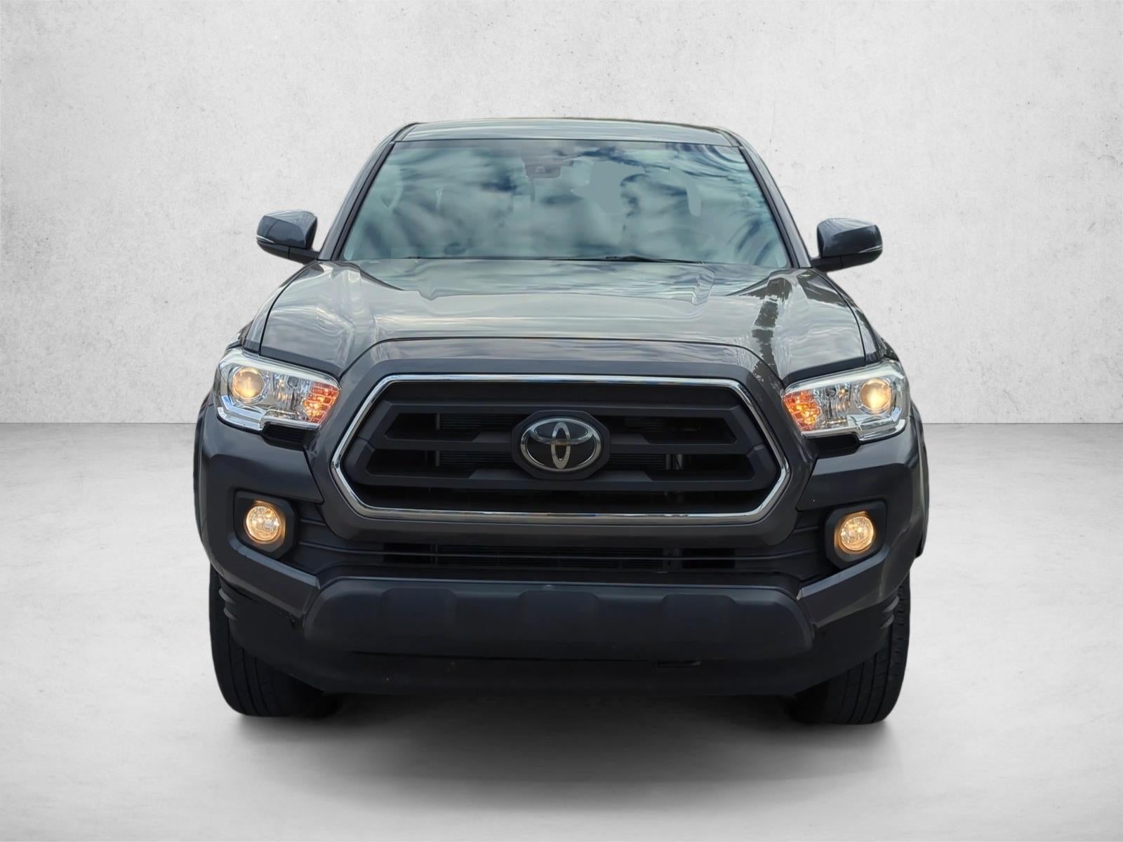 2022 Toyota Tacoma 2WD 2WD SR5 Double Cab 5' Bed V6 AT (GS)