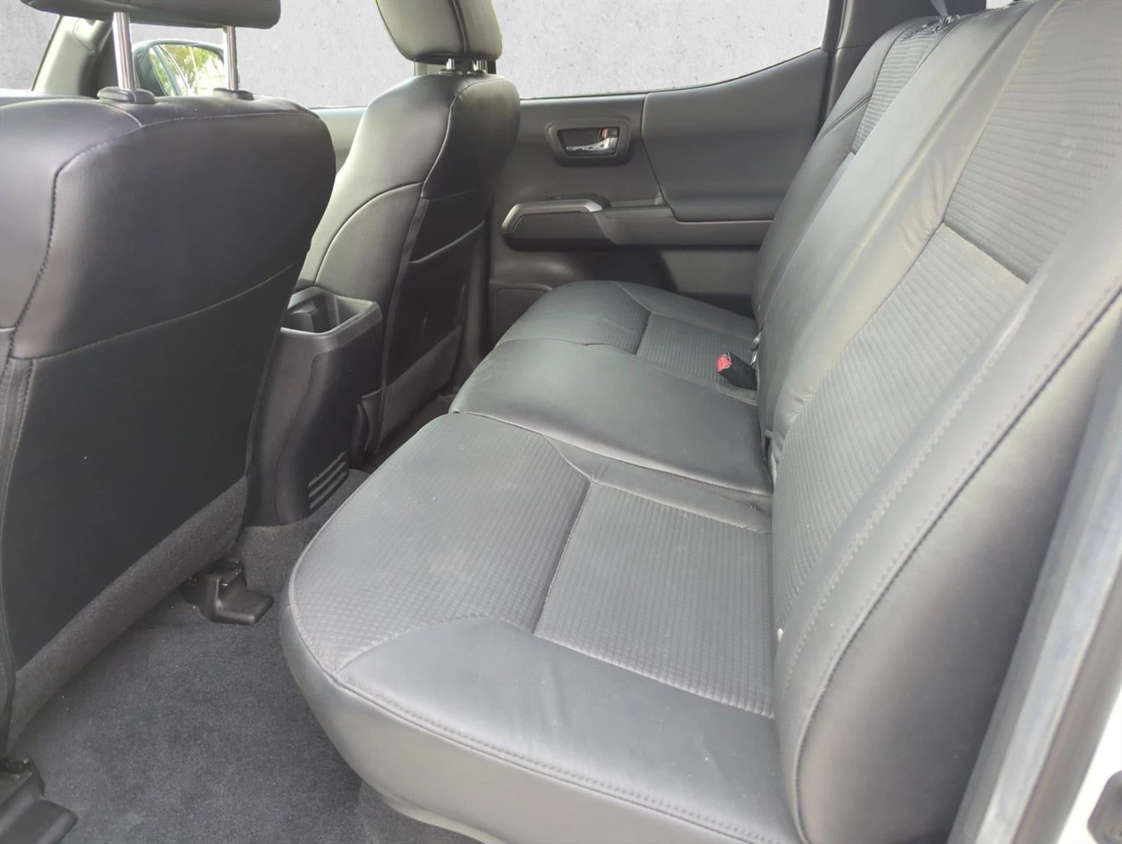 2022 Toyota Tacoma 2WD 2WD TRD Sport Double Cab 5' Bed V6 AT (Natl)