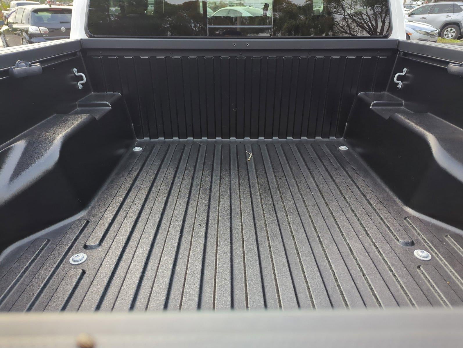 2022 Toyota Tacoma 2WD 2WD TRD Sport Double Cab 5' Bed V6 AT (Natl)