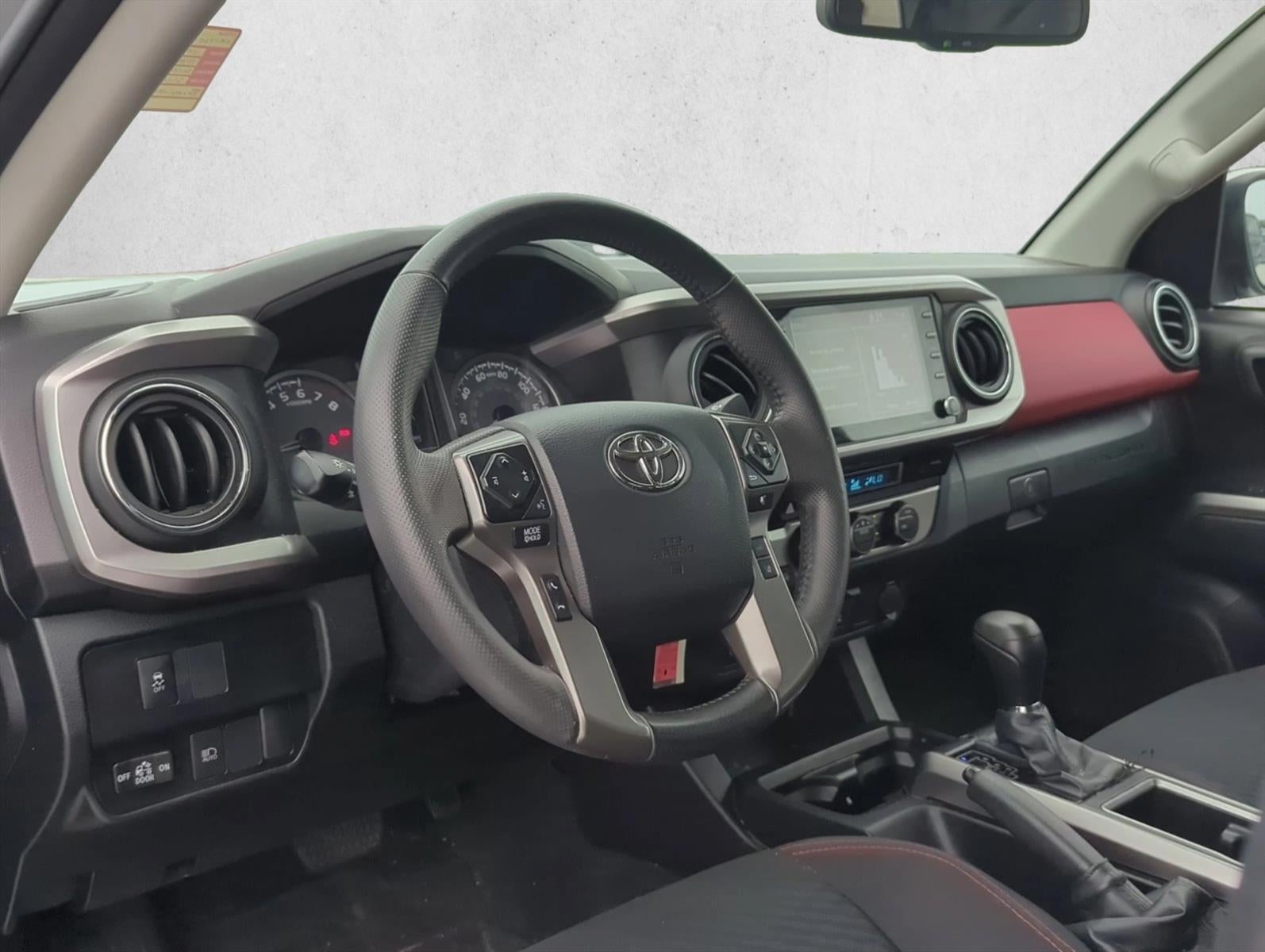 2022 Toyota Tacoma 2WD 2WD SR5 Double Cab 5' Bed V6 AT (GS)