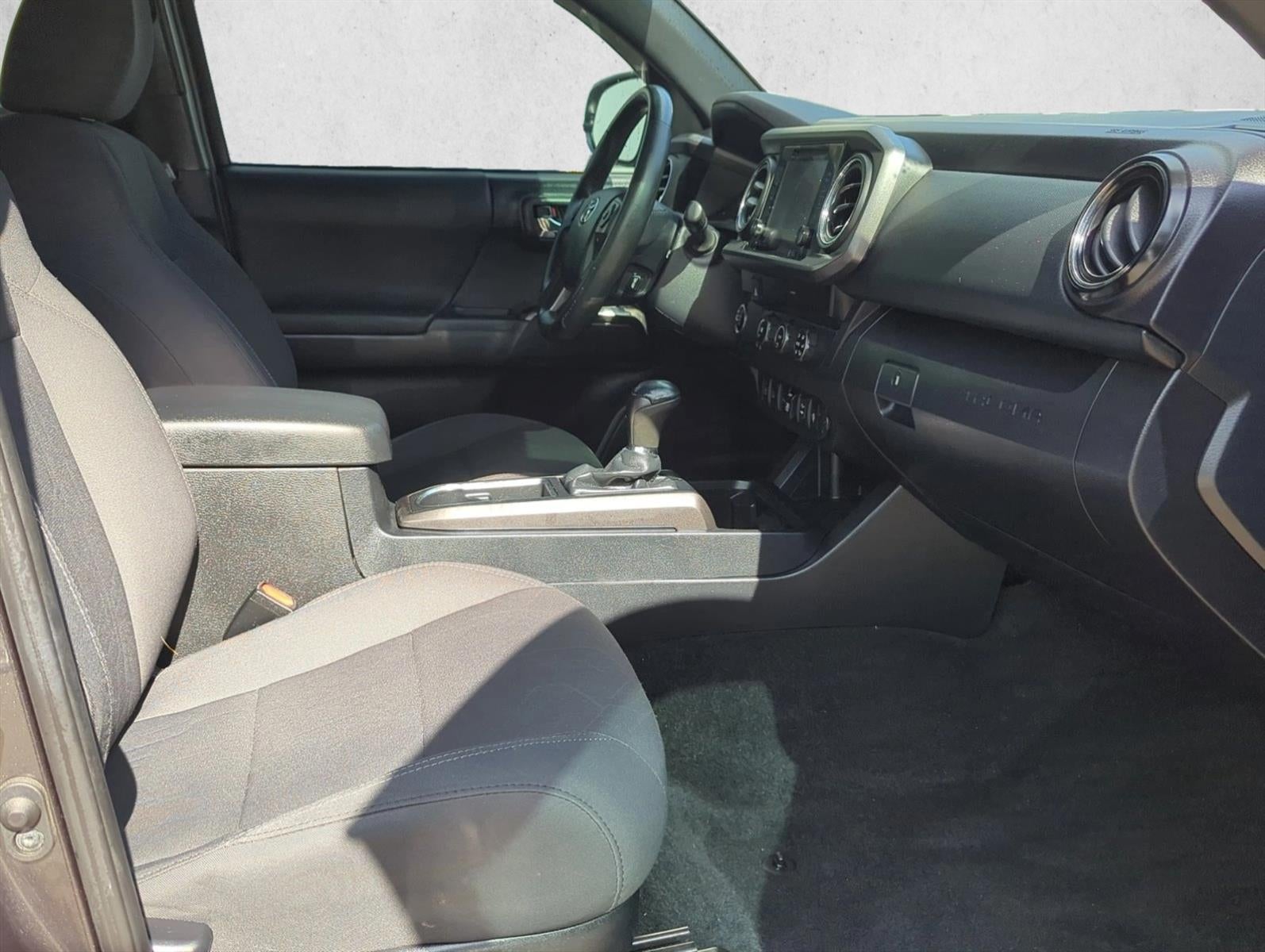2019 Toyota Tacoma 2WD 2WD TRD Sport Double Cab 5' Bed V6 AT (Natl)