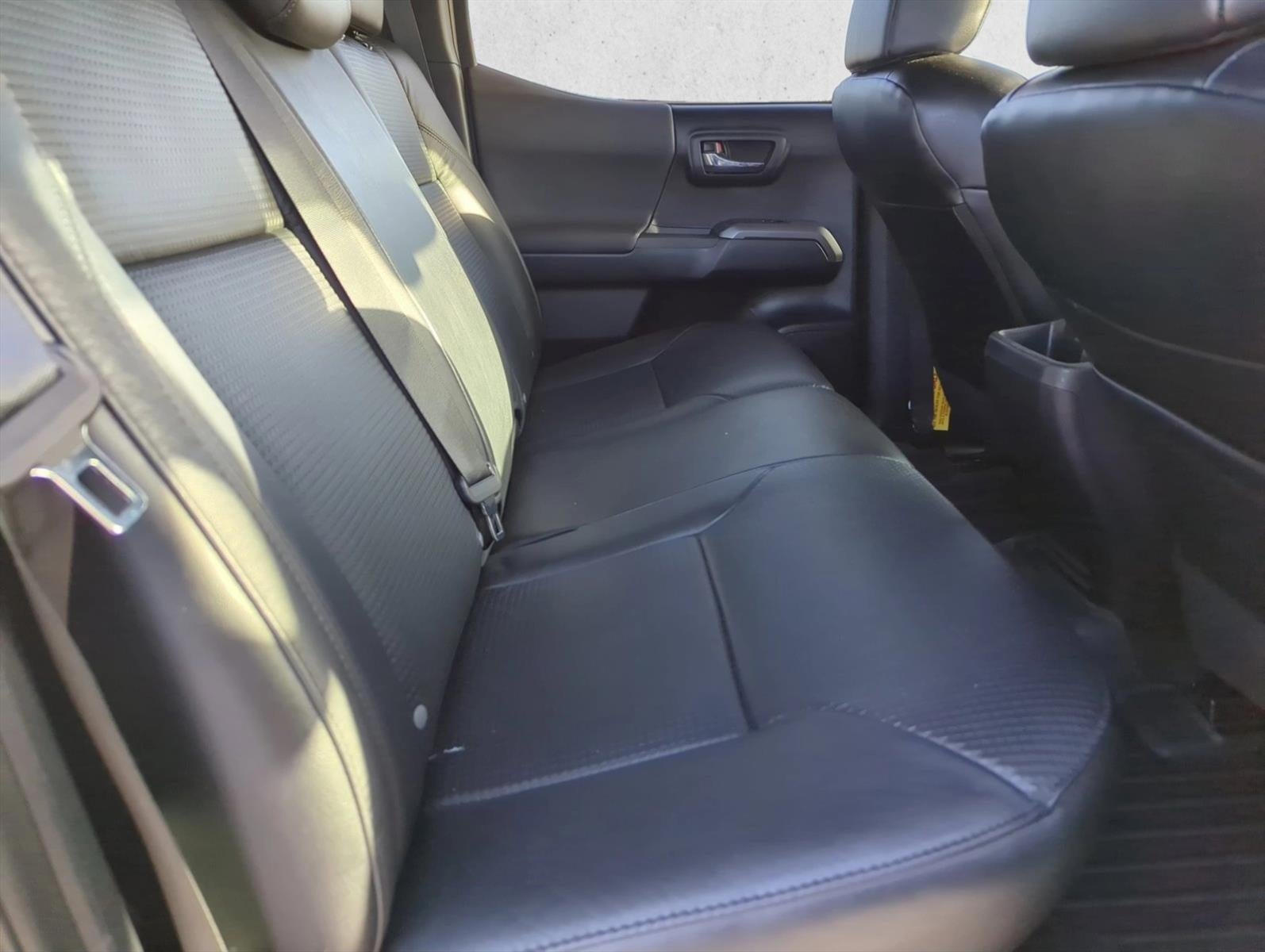 2022 Toyota Tacoma 4WD 4WD TRD Sport Double Cab 5' Bed V6 AT (Natl)