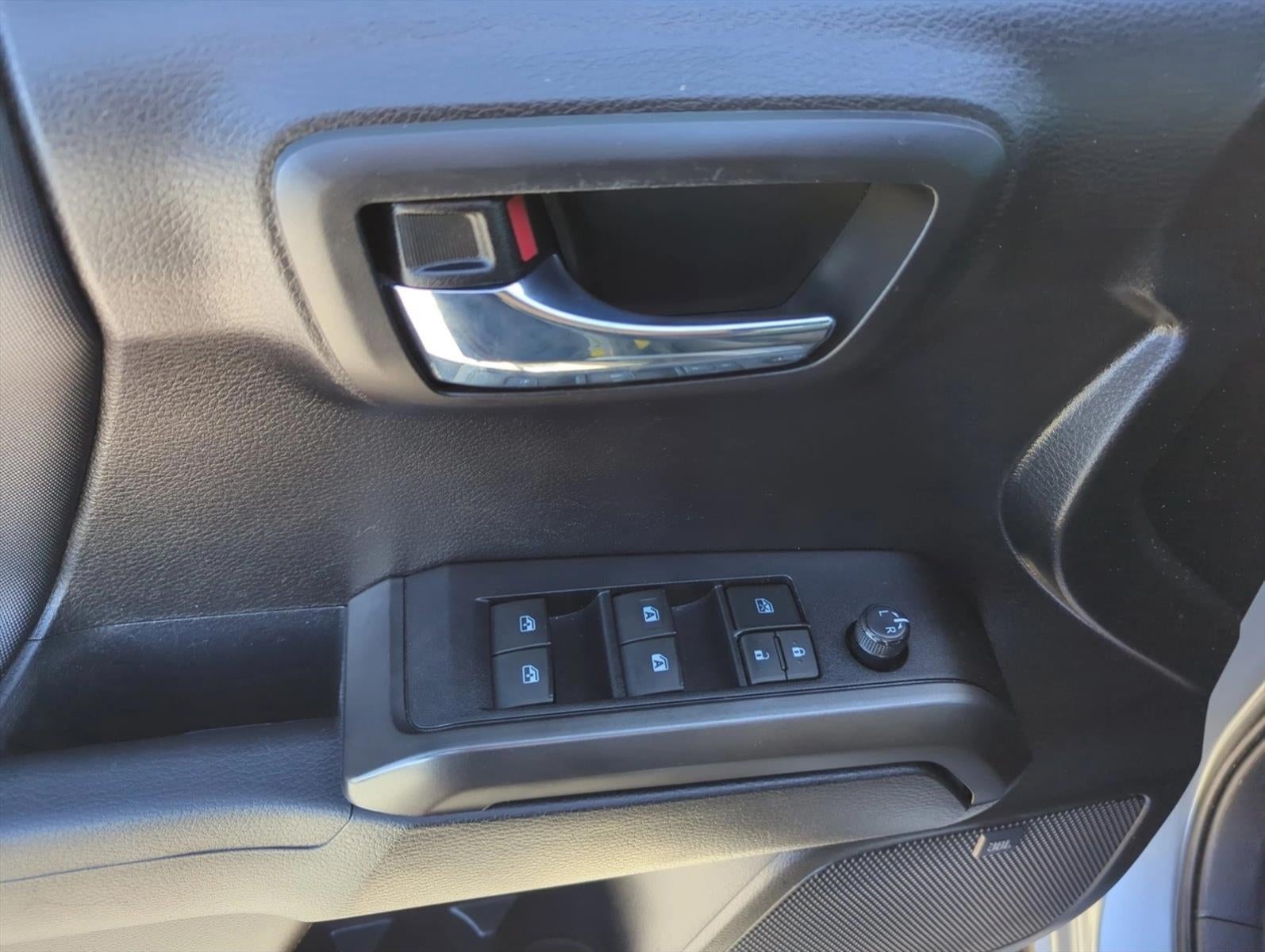 2022 Toyota Tacoma 4WD 4WD TRD Sport Double Cab 5' Bed V6 AT (Natl)