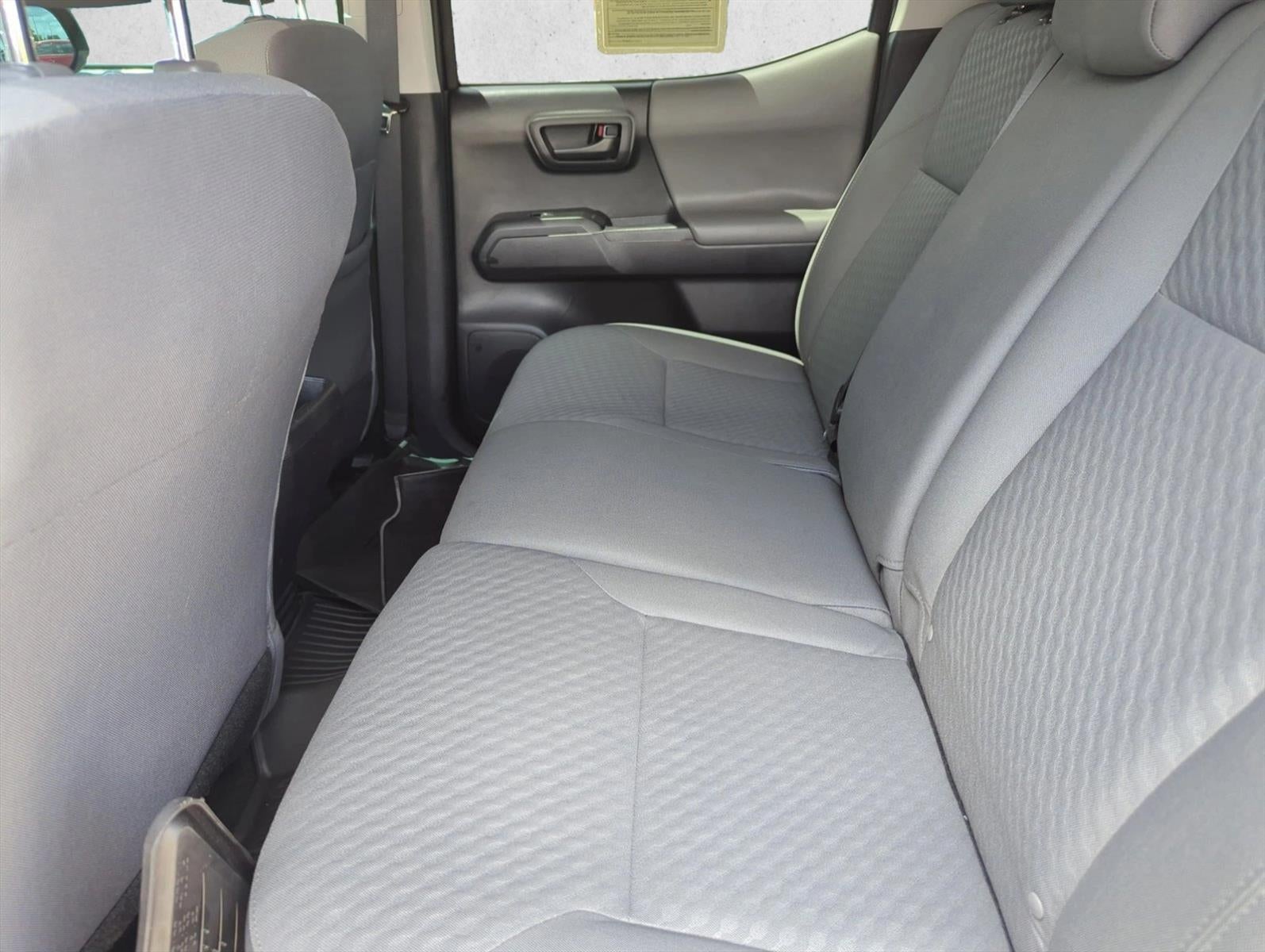 2023 Toyota Tacoma 4WD 4WD SR Double Cab 5' Bed V6 AT (GS)