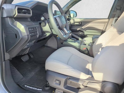 2024 Toyota Tacoma 2WD 2WD SR5 Double Cab 5' Bed AT (Natl)