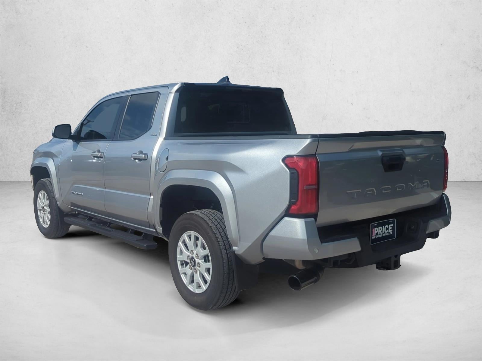 2024 Toyota Tacoma 2WD 2WD SR5 Double Cab 5' Bed AT (SE)
