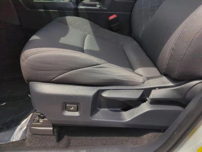 2024 Toyota Tacoma 2WD 2WD SR5 Double Cab 5' Bed AT (Natl)