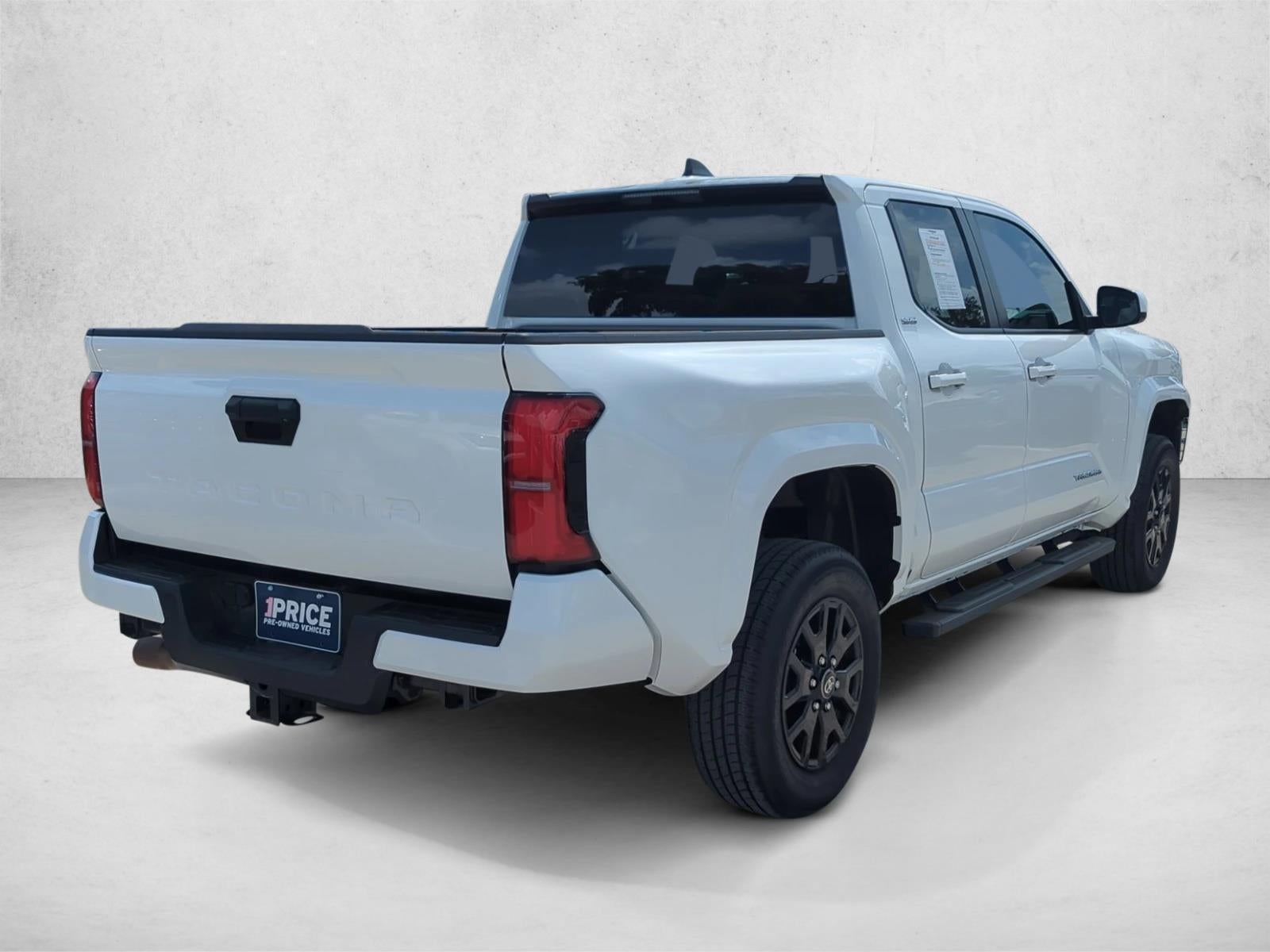 2024 Toyota Tacoma 2WD 2WD SR5 Double Cab 5' Bed AT (Natl)