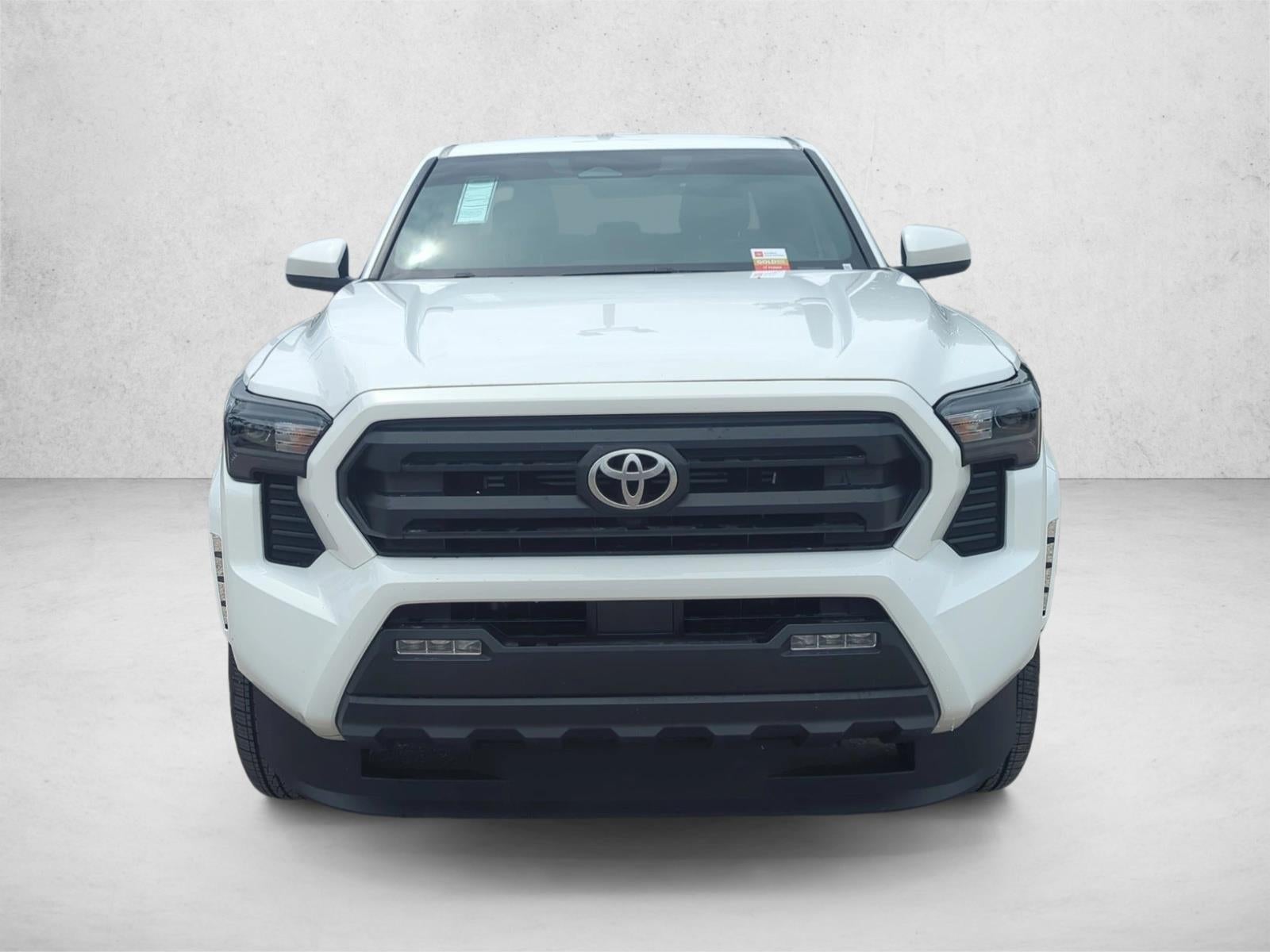 2024 Toyota Tacoma 2WD 2WD SR5 Double Cab 5' Bed AT (Natl)