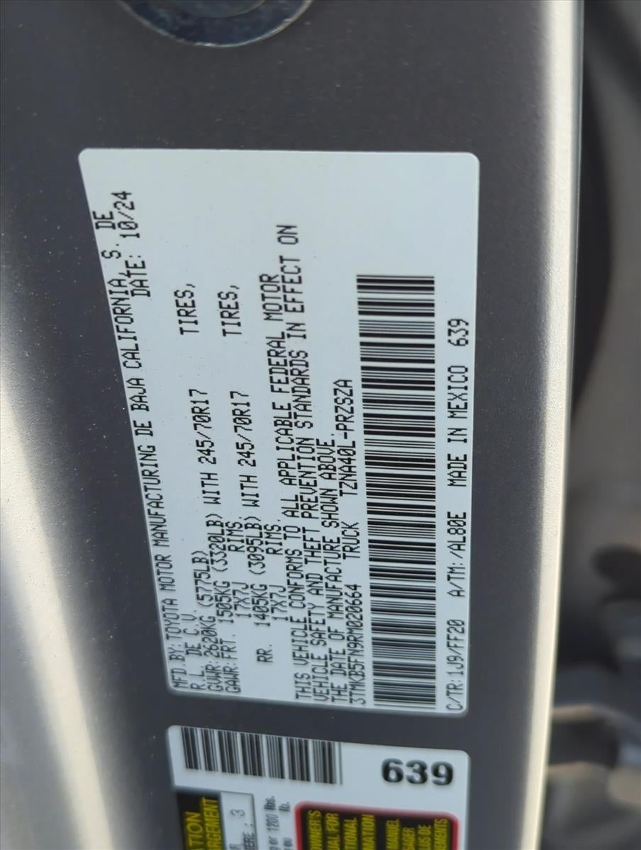 2024 Toyota Tacoma 2WD 2WD SR5 Double Cab 5' Bed AT (SE)