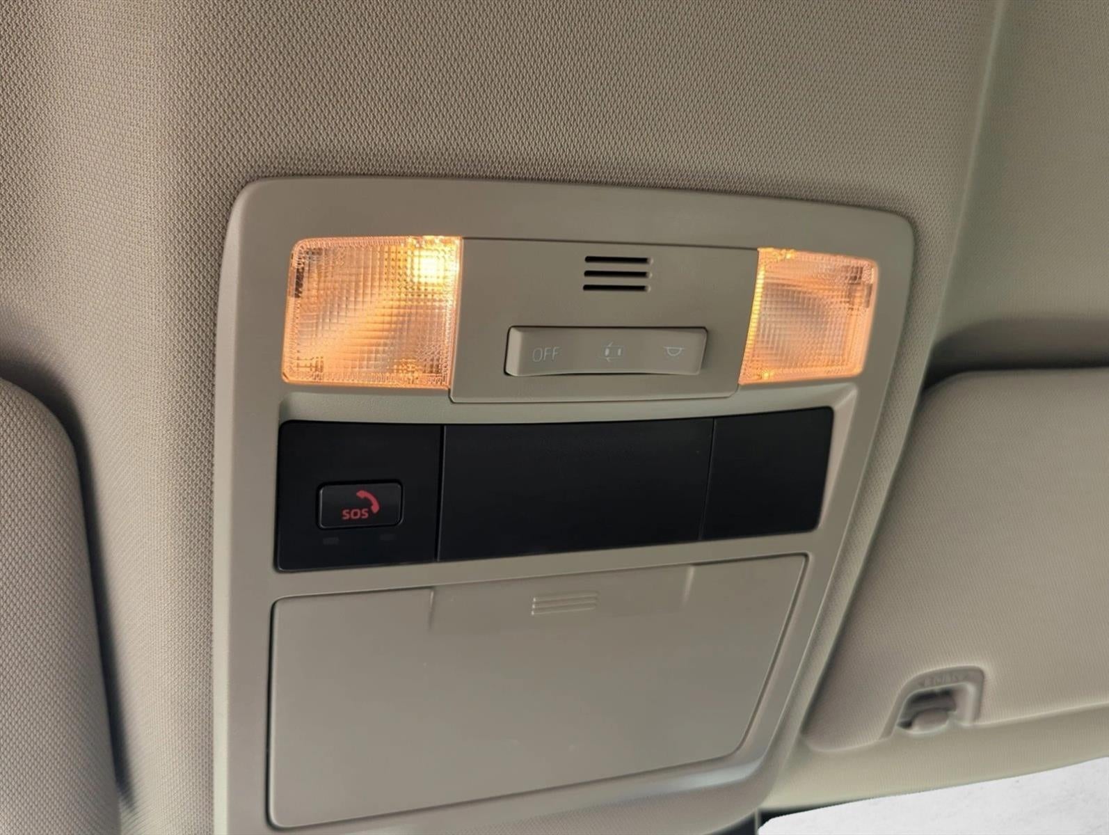 2023 Toyota Tacoma 2WD 2WD SR5 Double Cab 5' Bed V6 AT (GS)