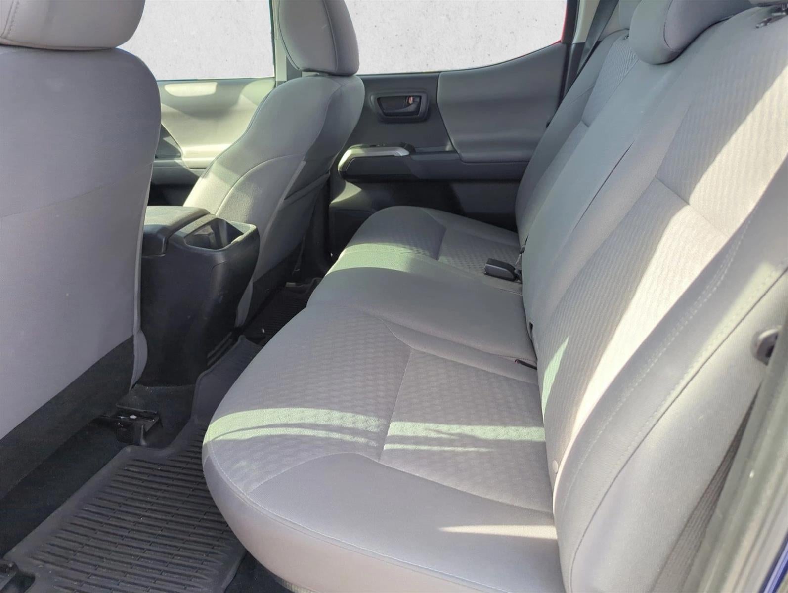 2023 Toyota Tacoma 2WD 2WD SR5 Double Cab 5' Bed V6 AT (GS)