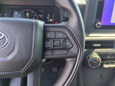 2025 Toyota Tacoma 2WD 2WD SR5 Double Cab 5' Bed AT (SE)