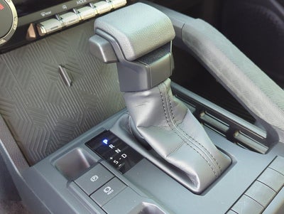 2025 Toyota Tacoma 2WD 2WD SR Double Cab 5' Bed AT (GS)