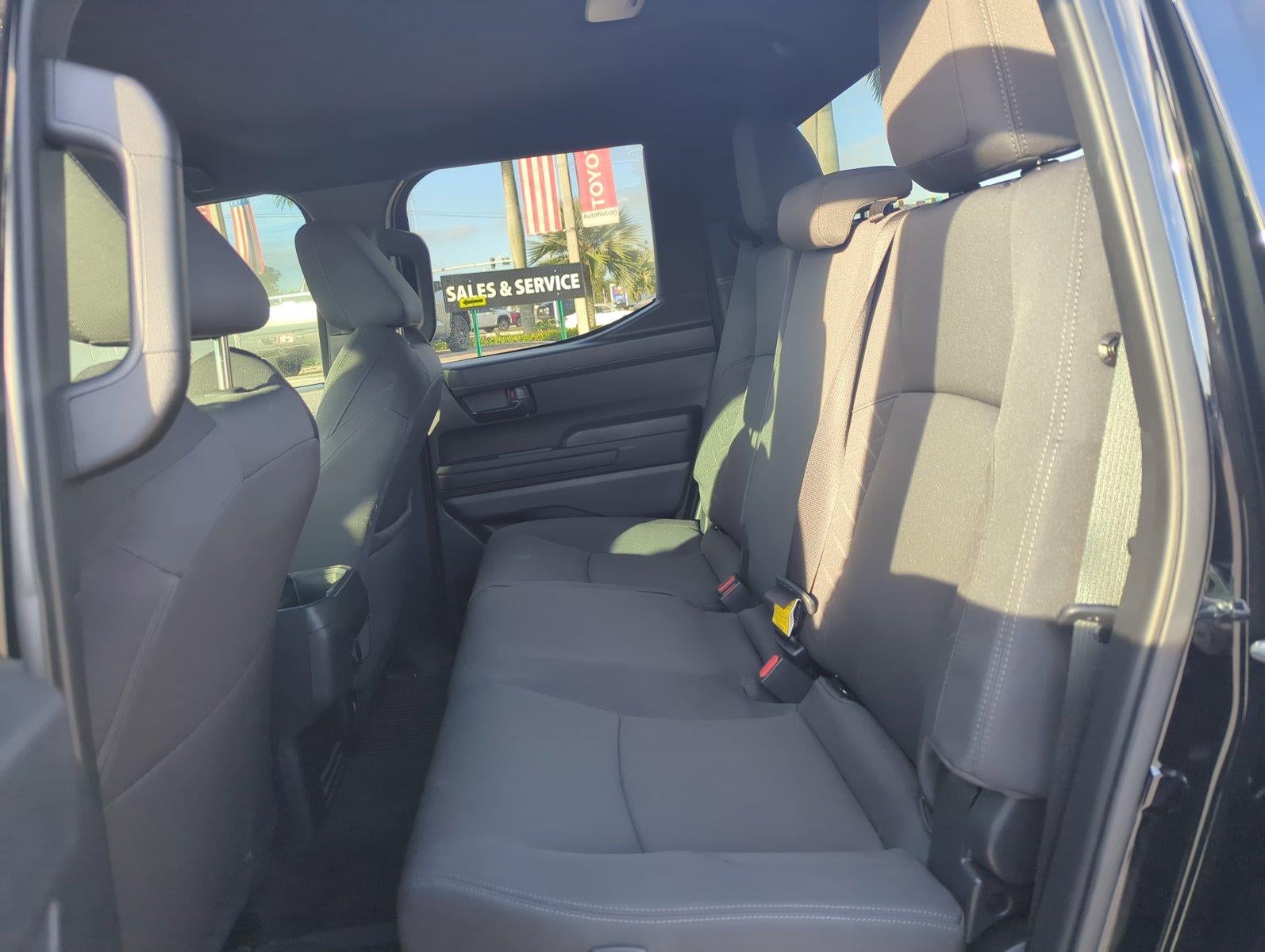 2025 Toyota Tacoma 2WD 2WD SR Double Cab 5' Bed AT (GS)