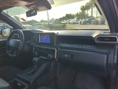 2025 Toyota Tacoma 2WD 2WD SR Double Cab 5' Bed AT (GS)