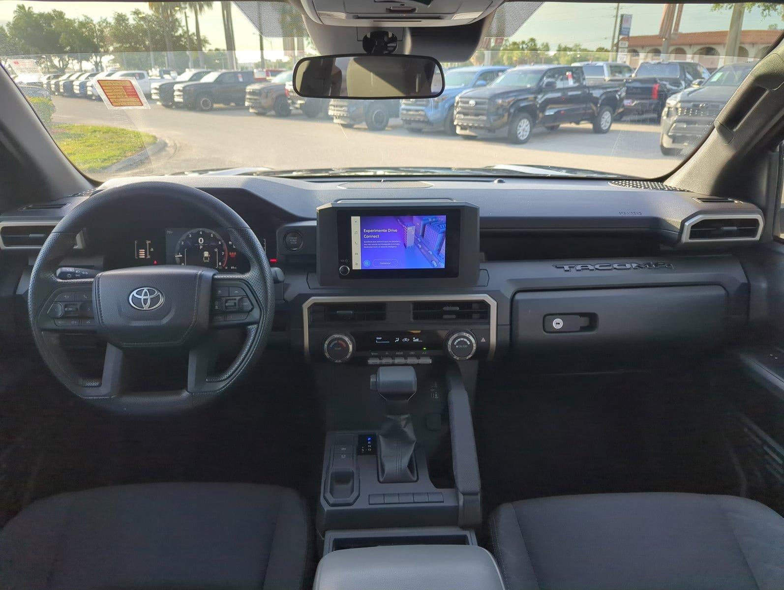 2025 Toyota Tacoma 2WD 2WD SR Double Cab 5' Bed AT (GS)