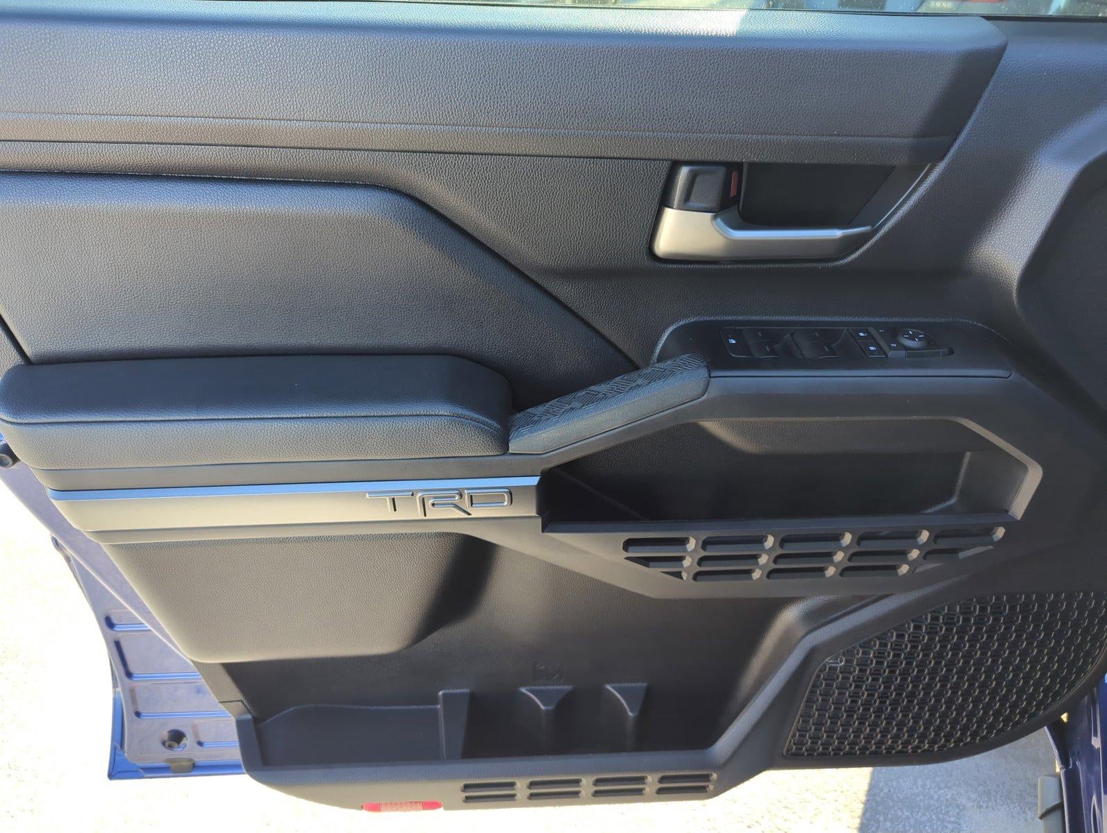 2024 Toyota Tacoma 4WD 4WD TRD Off Road Double Cab 5' Bed AT (Natl)