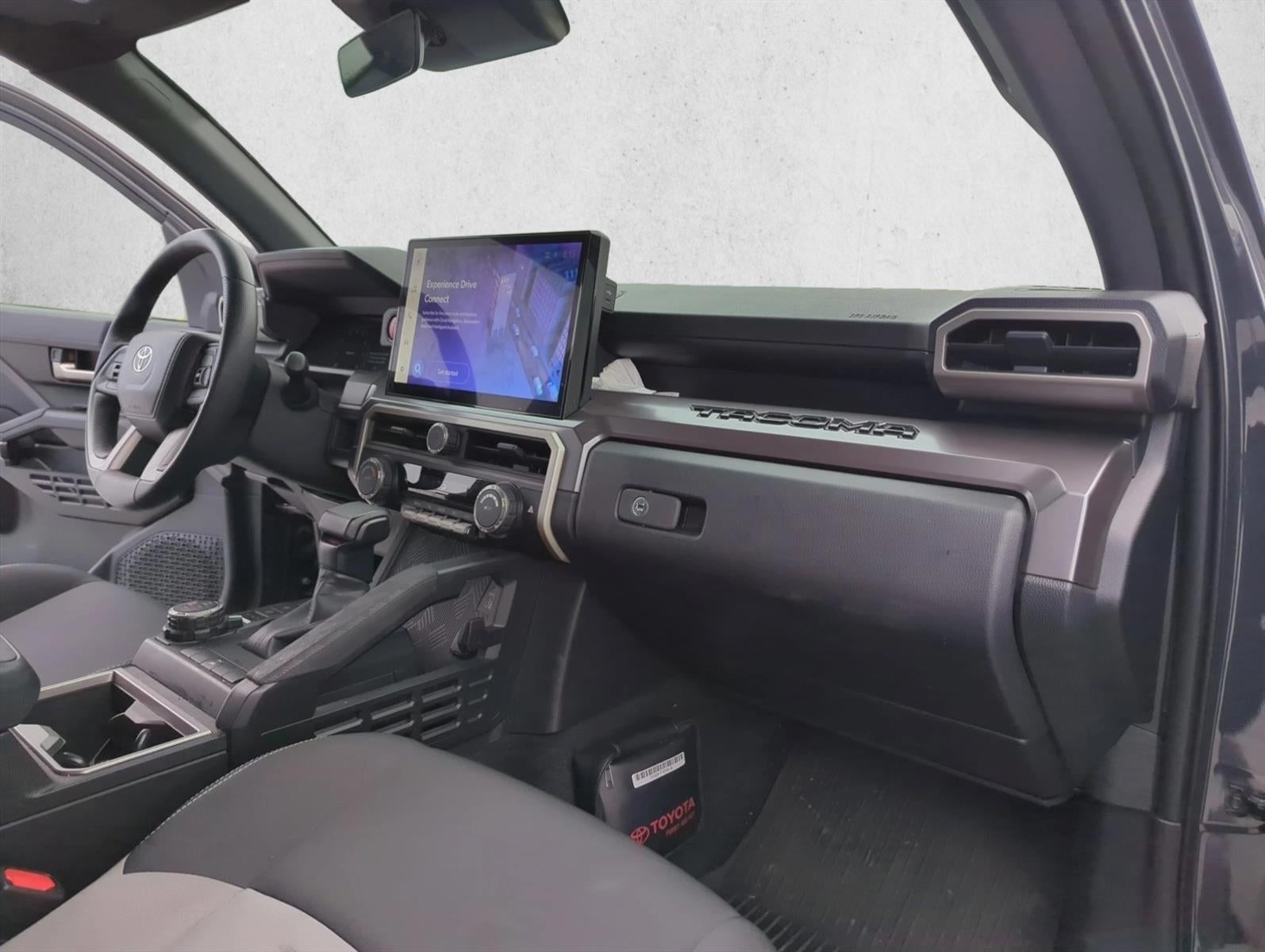 2024 Toyota Tacoma 4WD 4WD TRD Off Road Hybrid Double Cab 5' Bed AT (Natl)