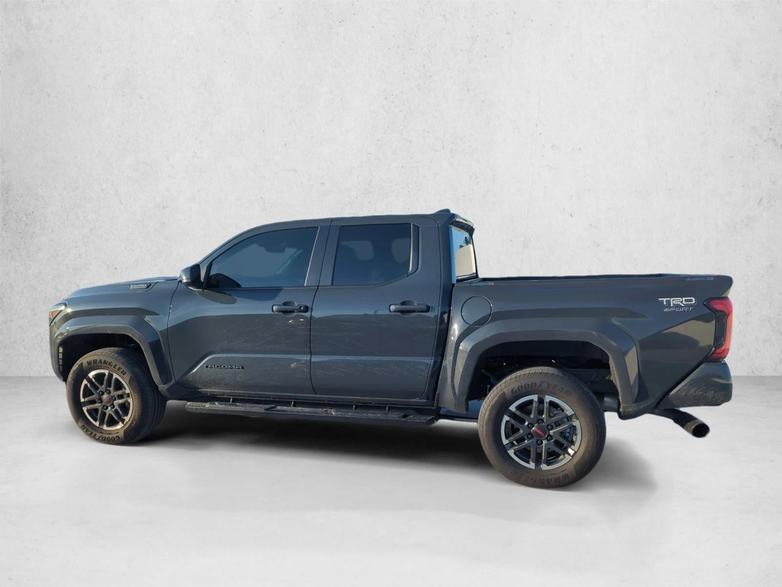 2026 Toyota Tacoma 4WD 4WD TRD Sport Hybrid Double Cab 5' Bed AT (Natl)