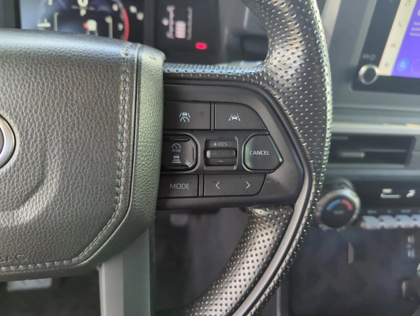 2025 Toyota Tacoma 4WD 4WD SR Double Cab 5' Bed AT (GS)